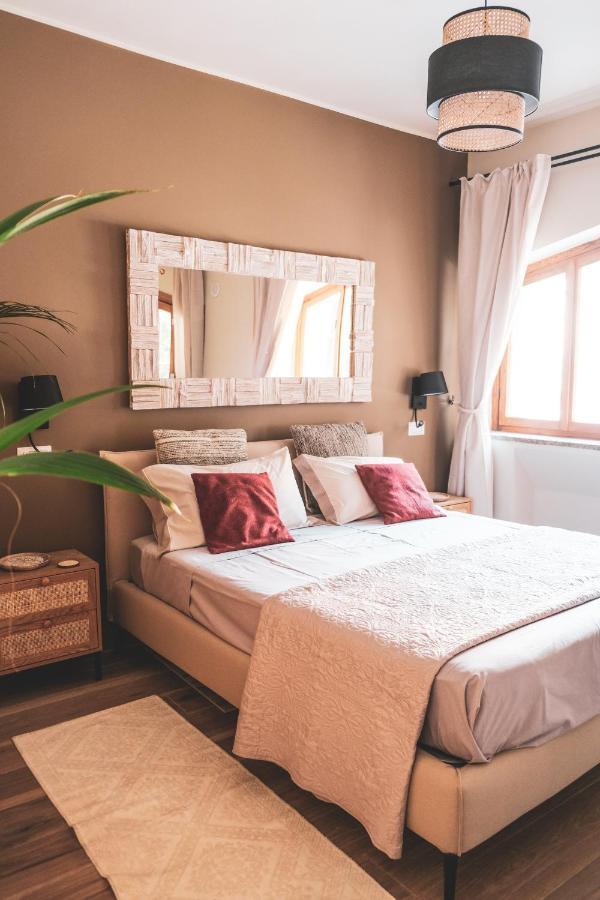 Suite Yenne 2 Cagliari Buitenkant foto